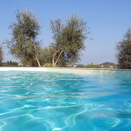 Agriturismo Le Querce Палая Экстерьер фото