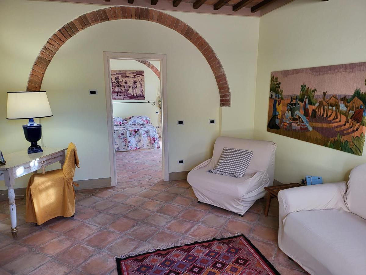 Agriturismo Le Querce Палая Экстерьер фото