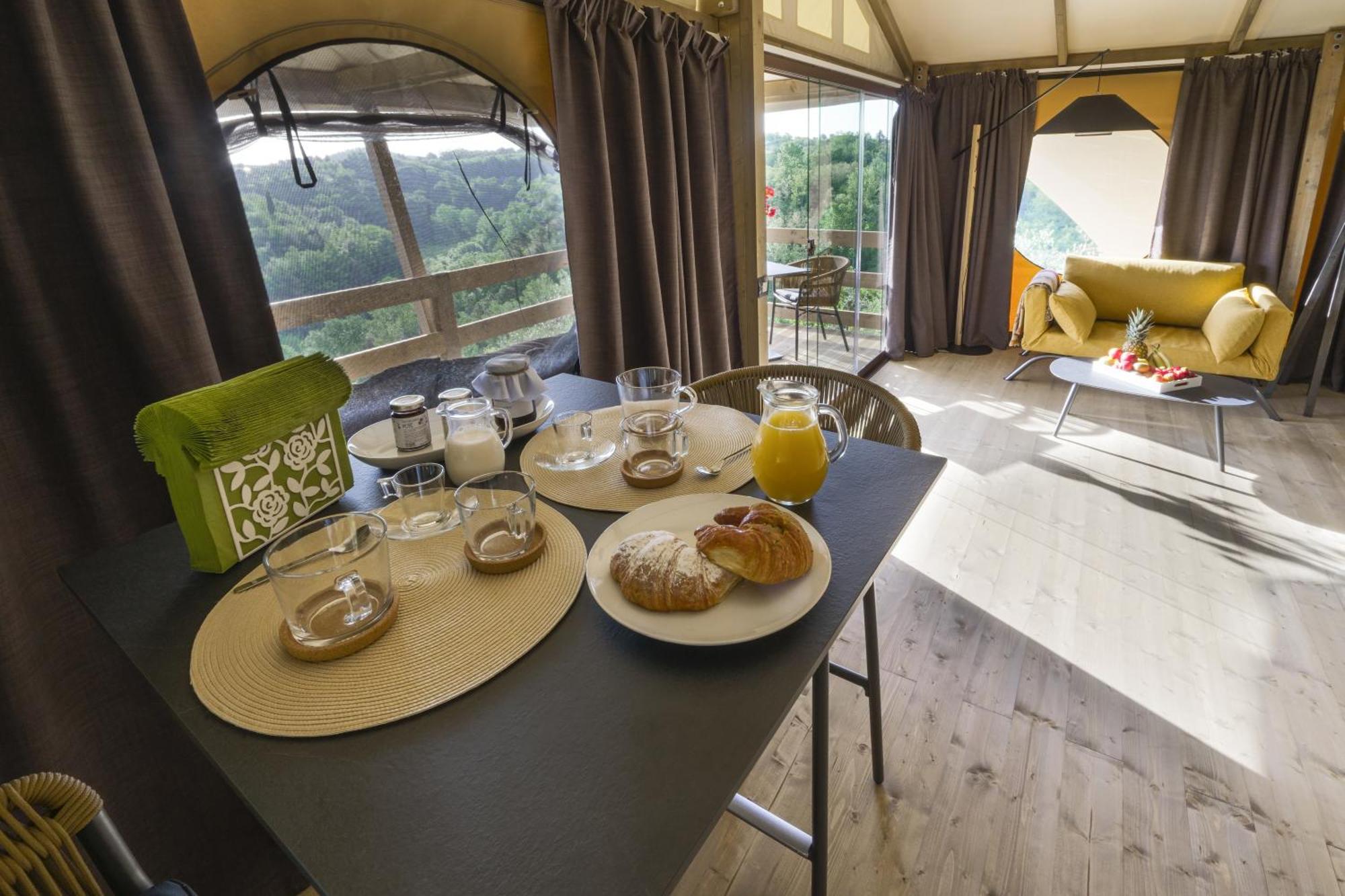 Agriturismo Le Querce Палая Экстерьер фото