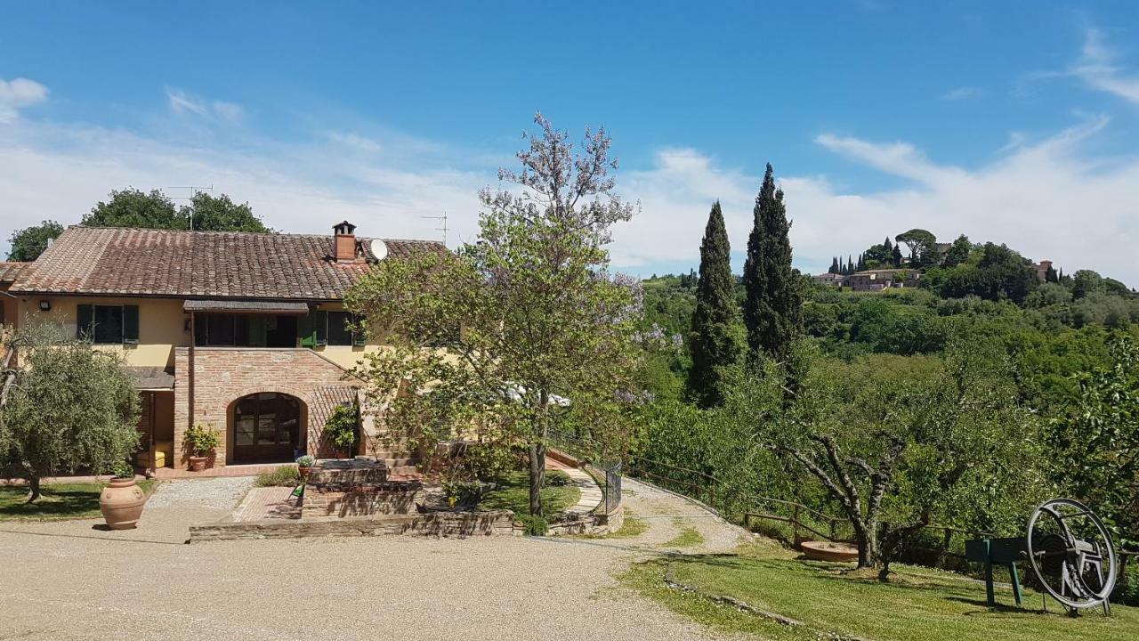 Agriturismo Le Querce Палая Экстерьер фото
